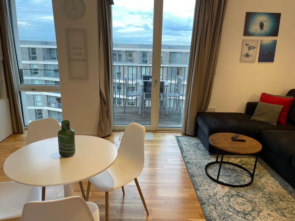 Luxury En-Suite Room Olympic Village In Shared Apartment Londres Exterior foto